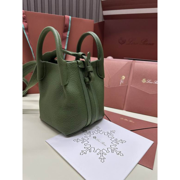 Loro Piana Women's Bale M/i Bucket Bag / Dark Green
