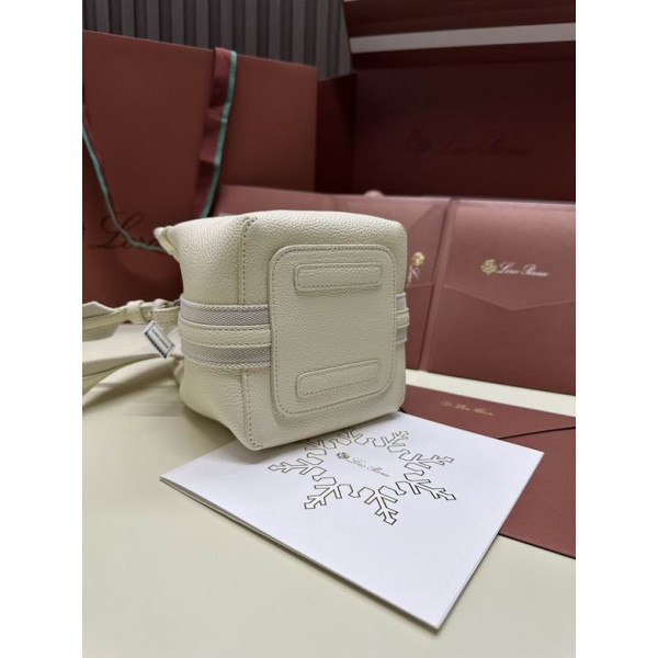 Loro Piana Women's Bale M/i Bucket Bag / Off-White