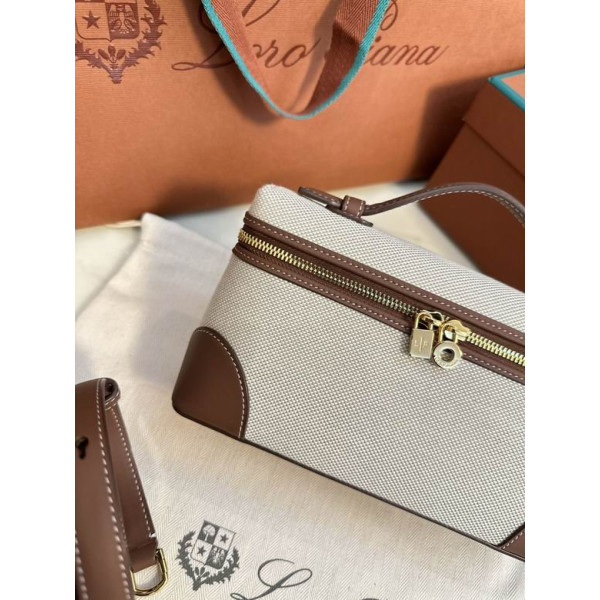 Loro Piana Women's Extra Canvas Pocket Bag / Natural/Caramel/Rolled Gold