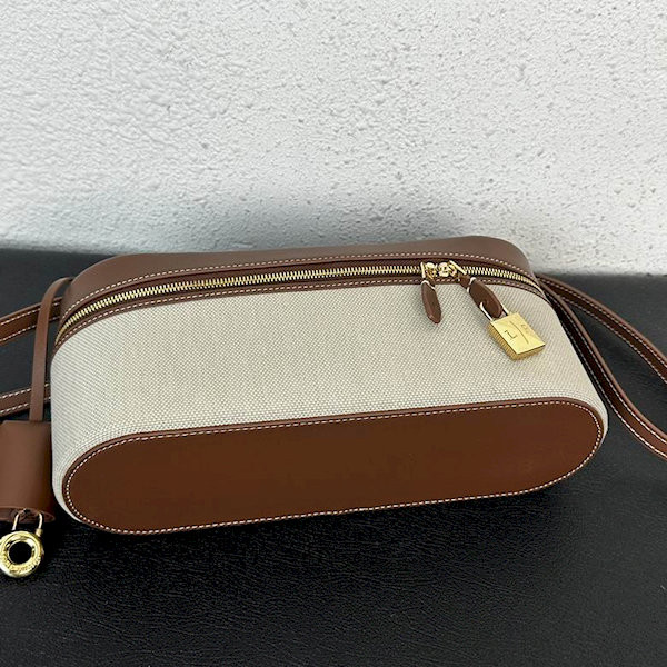 Loro Piana Women's Extra Bag / Creamy Amber/Deep Chocolate