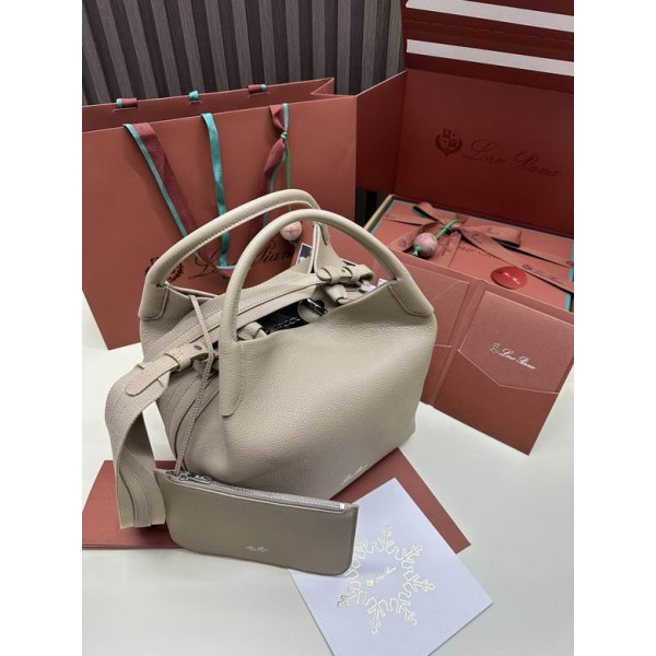 Loro Piana Women's Bale Bucket Bag / Beige
