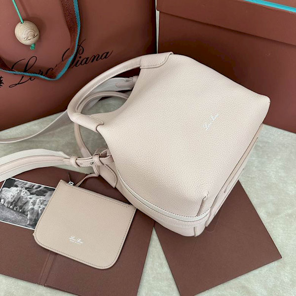 Loro Piana Women's Bale Small Bucket Bag / Creamy Honey