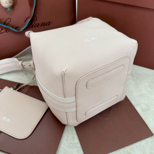 Loro Piana Women's Bale Small Bucket Bag / Creamy Honey