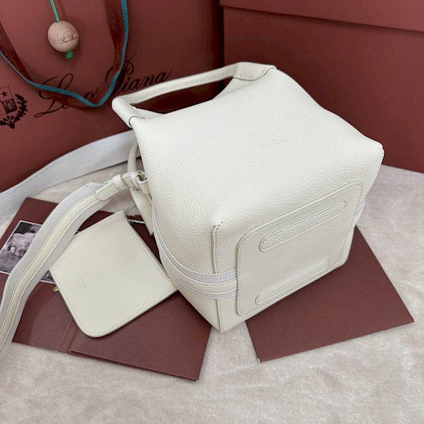 Loro Piana Women's Bale Small Bucket Bag / Off-White