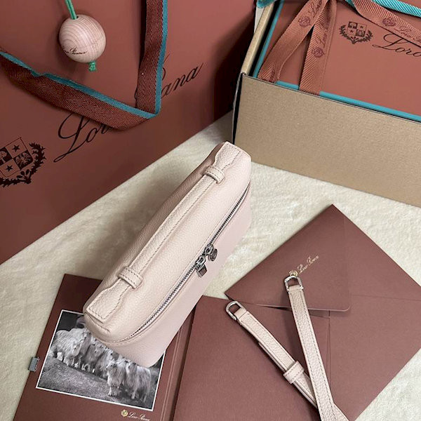 Loro Piana Women's Extra Small Pocket Bag / Creamy Honey/Rolled Silver