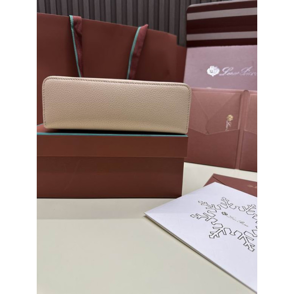 Loro Piana Women's Extra Small Pocket Bag / Beige P/k/Rolled Silver