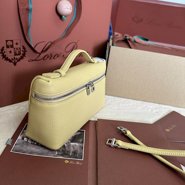 Loro Piana Women's Extra Small Pocket Bag / Creamy Yellow/Rolled Silver