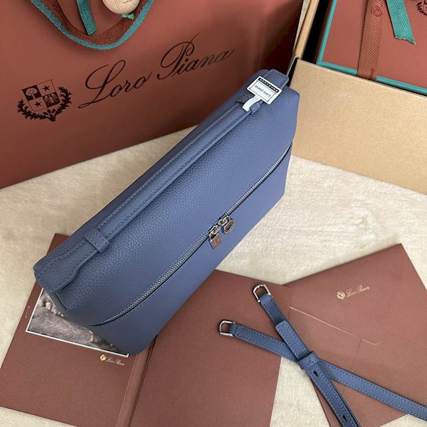 Loro Piana Women's Extra Pocket Bag / Cornflower Blue