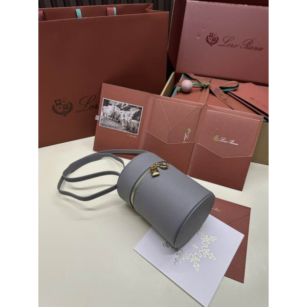 Loro Piana Women's Extra M/i Cyl/der Bag / Gray