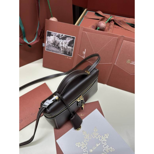 Loro Piana Women's Extra Small Bag / Chocolate With Smooth Calfsk/