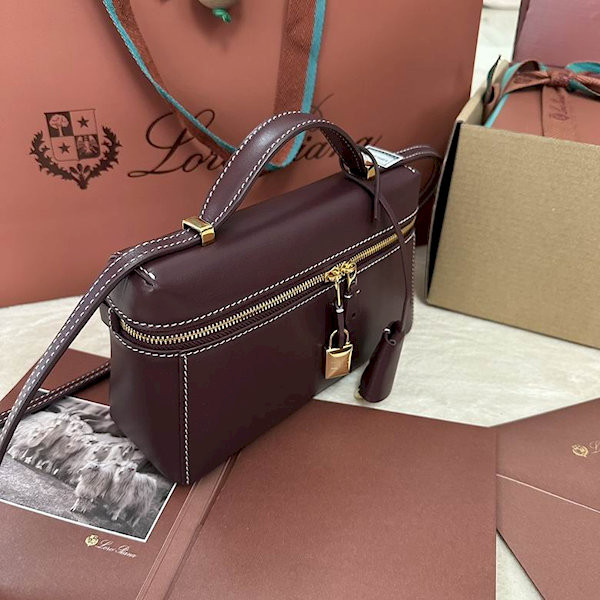 Loro Piana Women's Extra Small Bag / Caramel