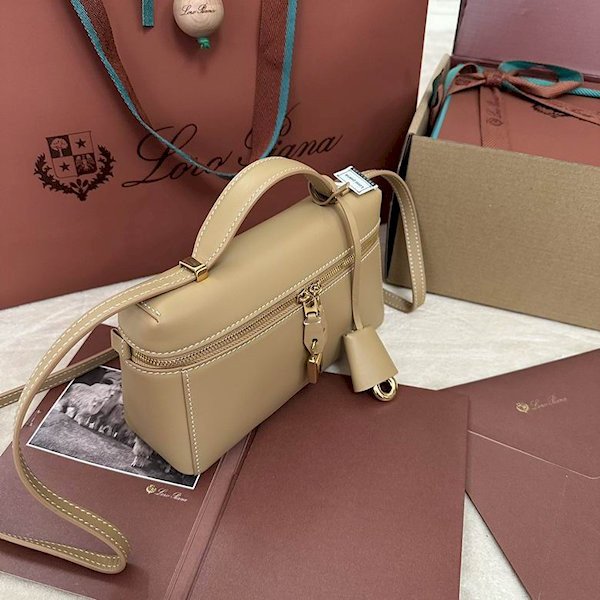 Loro Piana Women's Extra Small Bag / Light Khaki