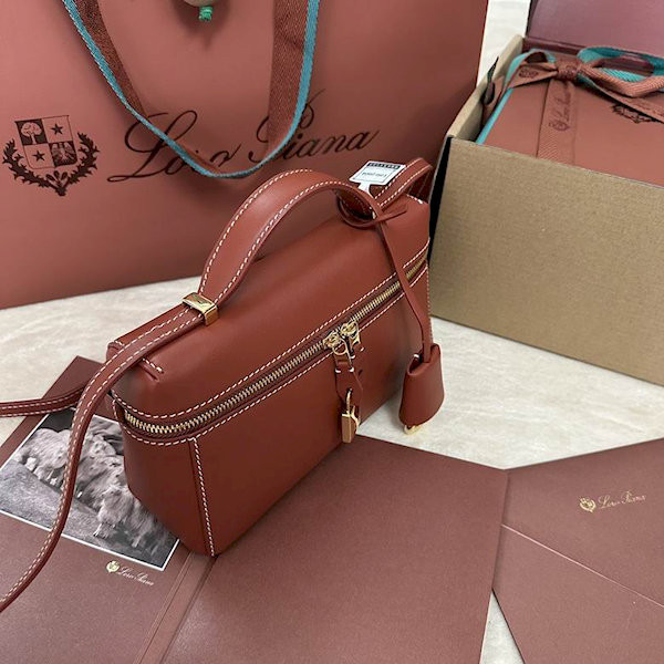 Loro Piana Women's Extra Small Bag / Reddish Brown