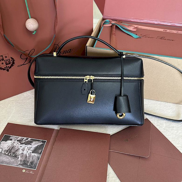 Loro Piana Women's Extra Bag / Black