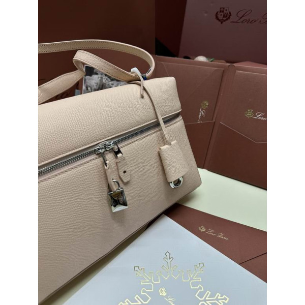 Loro Piana Women's Extra Bag / Creamy Honey