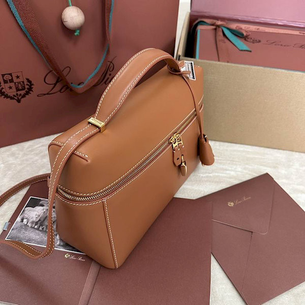 Loro Piana Women's Extra Bag / Warm Brown