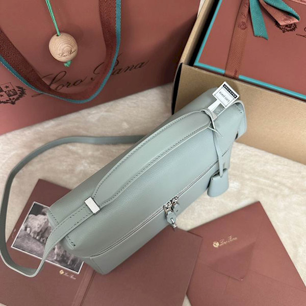 Loro Piana Women's Extra Pocket Bag / Eucalyptus