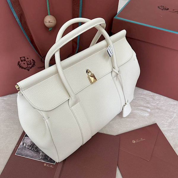 Loro Piana Women's Loom Bag / Whisper White