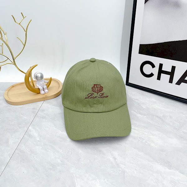 Loro Piana Baseball Cap with Elasticated back Cashmere Storm System in light green and brown