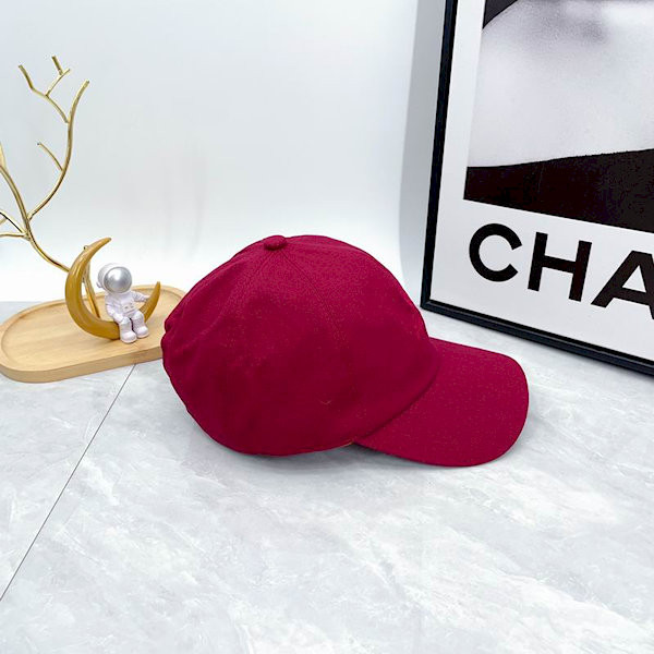 Loro Piana Baseball Cap with Elasticated back Cashmere Storm System in red