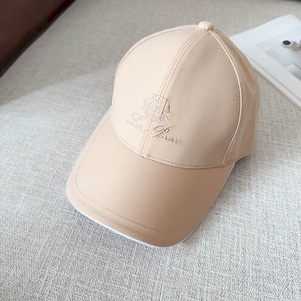Loro Piana Baseball Cap with Elasticated back Microfibre Storm System in nude beige