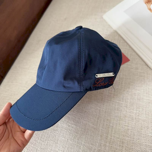 Loro Piana Baseball Cap with Elasticated back Storm System in navy blue