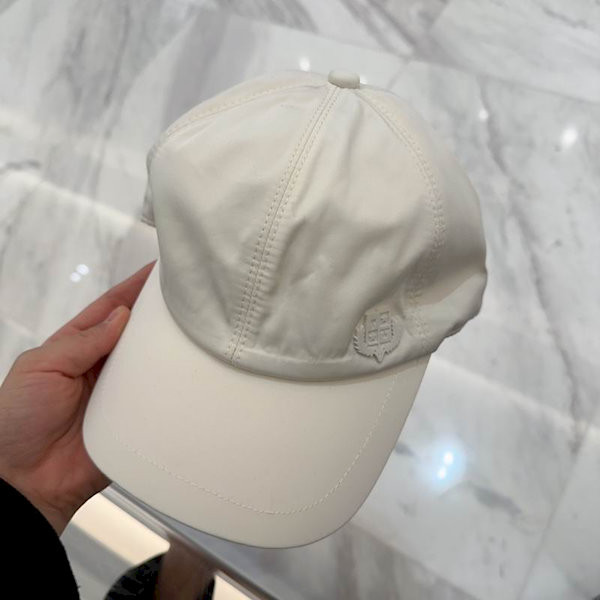 Loro Piana Baseball Cap with Elasticated back Storm System in white deals