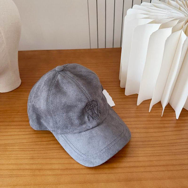 Loro Piana Baseball Cap with Adjustable strap in grey