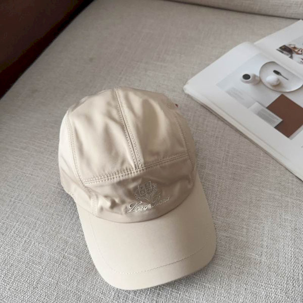 Loro Piana Baseball Cap with Elasticated back and Storm System in beige