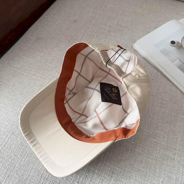 Loro Piana Baseball Cap with Elasticated back and Storm System in beige