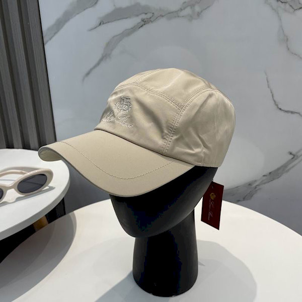 Loro Piana Baseball Cap with Elasticated back and Storm System in beige