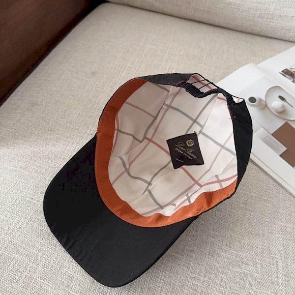 Loro Piana Baseball Cap with Elasticated back and Storm System in black