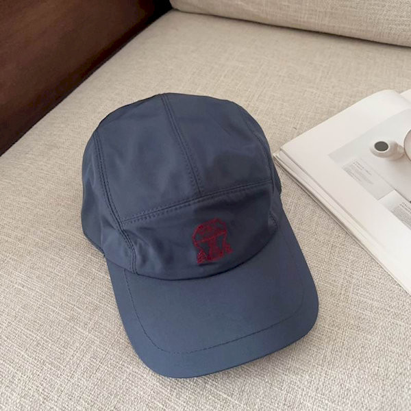 Loro Piana Baseball Cap with Elasticated back with Storm System in navy blue and red