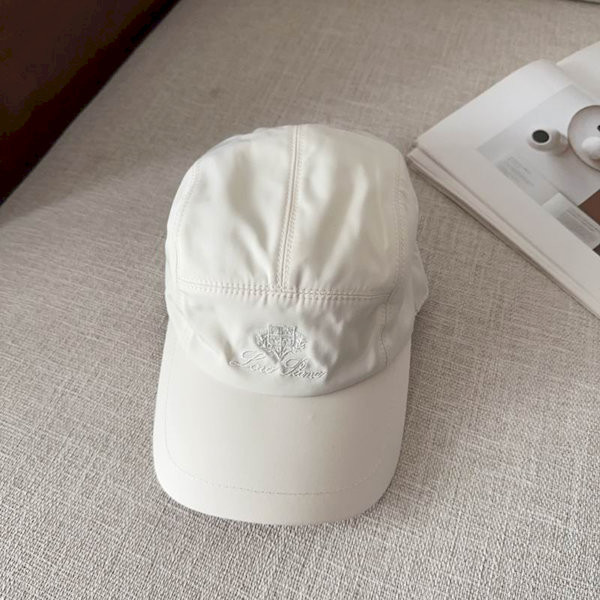 Loro Piana Baseball Cap with Elasticated back and Storm System in white