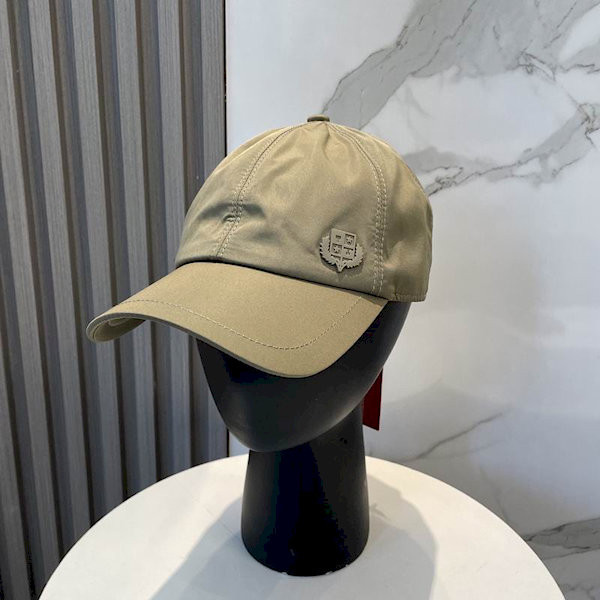 Loro Piana Baseball Cap with logo in army green