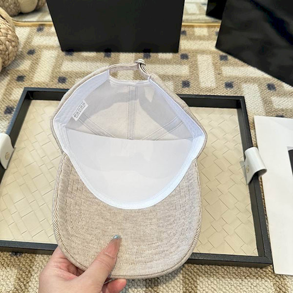 Loro Piana Fine Wale Corduroy Baseball Cap with Adjustable strap in beige