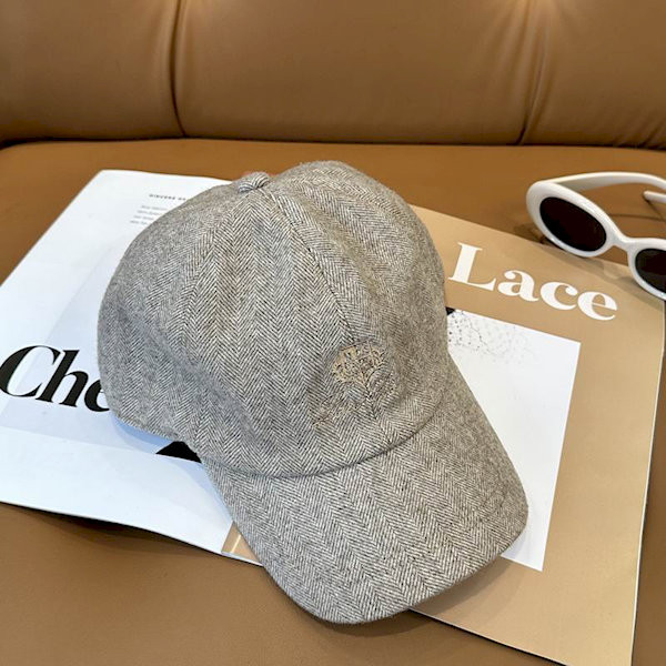 Loro Piana Linen Baseball Cap in beige