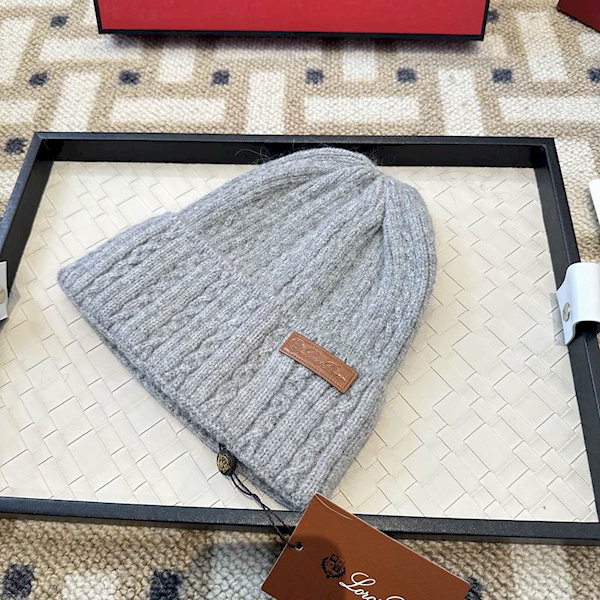Loro Piana Men's / Women's Cable Knit Cashmere Beanie with Brown Logo Detail in blue