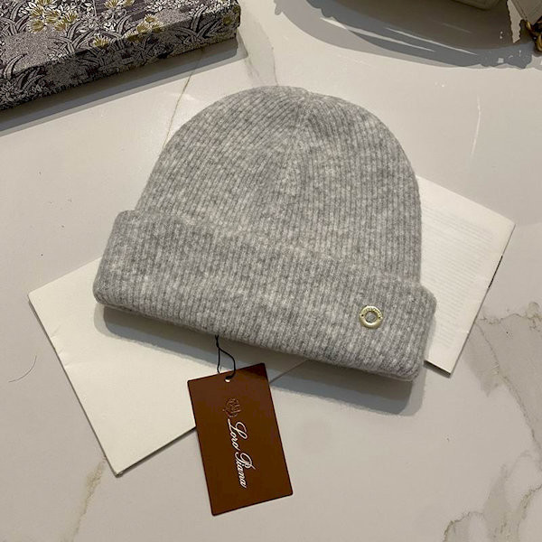 Loro Piana Men's / Women's Fine Rib Knit Blend Beanie in gray