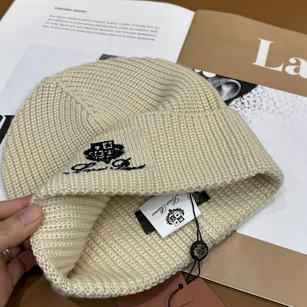 Loro Piana Men's / Women's Ribbed Knit Beanie with black Featuring Logo Detail in beige
