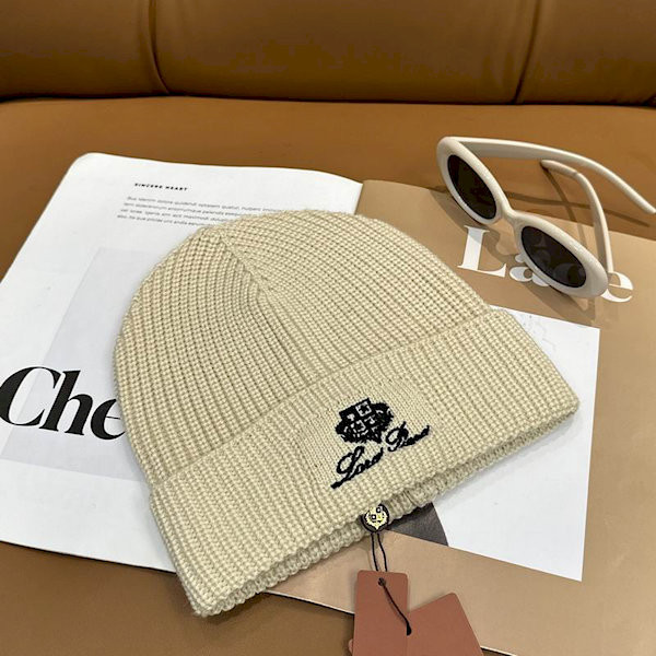 Loro Piana Men's / Women's Ribbed Knit Beanie with black Featuring Logo Detail in beige