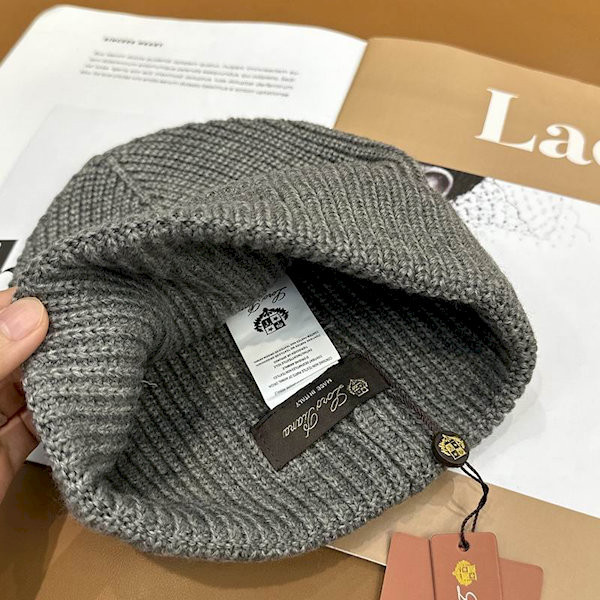 Loro Piana Men's / Women's Ribbed Knit Beanie with dark brown Featuring Logo Detail in gray