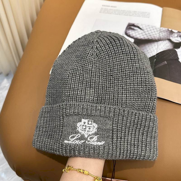 Loro Piana Men's / Women's Ribbed Knit Beanie with dark brown Featuring Logo Detail in gray