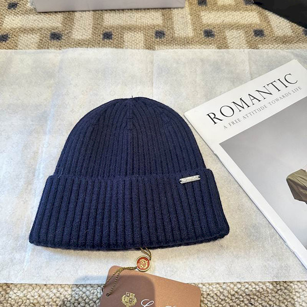 Loro Piana Men's / Women's Ribbed Cashmere Beanie in navy blue