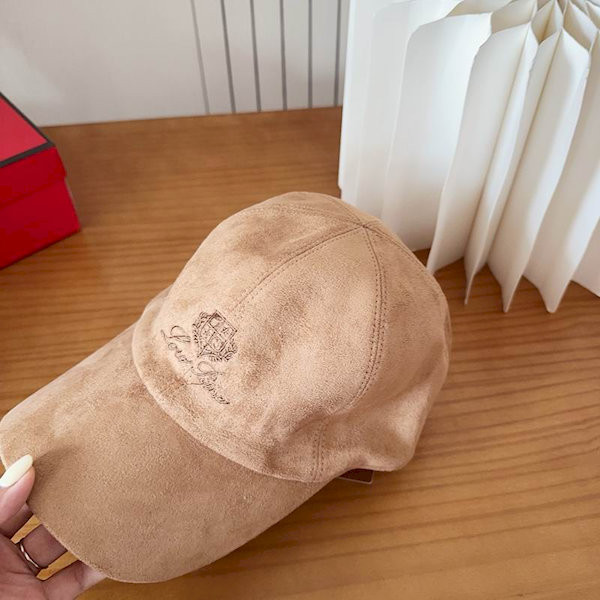 Loro Piana Suede Baseball Cap with Adjustable strap in beige