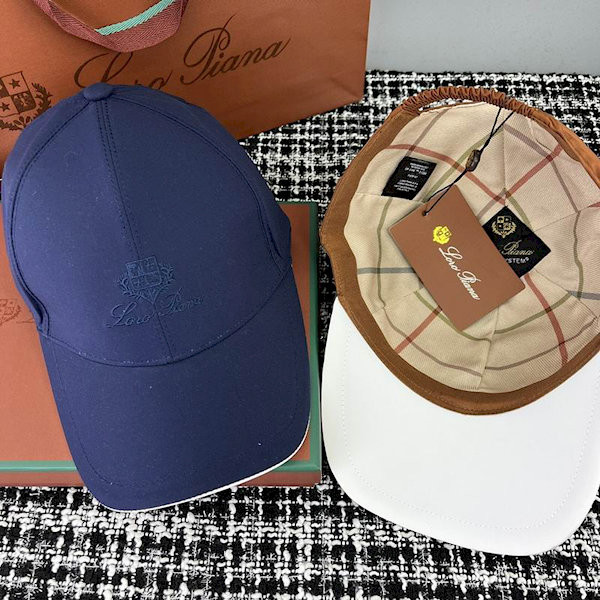 Loro Piana cotton Baseball Cap with Elasticated back in navy blue