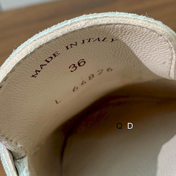 Loro Piana Women's Babouche Charms Walk Moccas/ Flat Shoes / Apricot