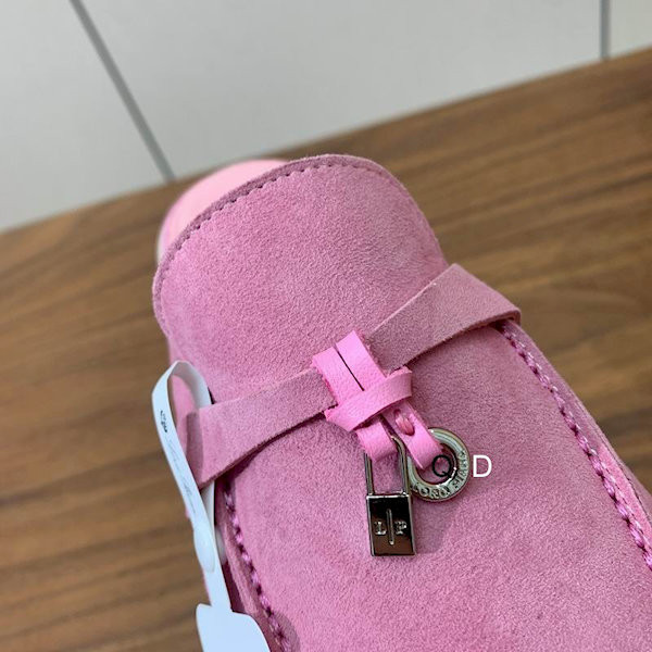 Loro Piana Women's Babouche Charms Walk Moccas/ Flat Shoes / Pale Peach