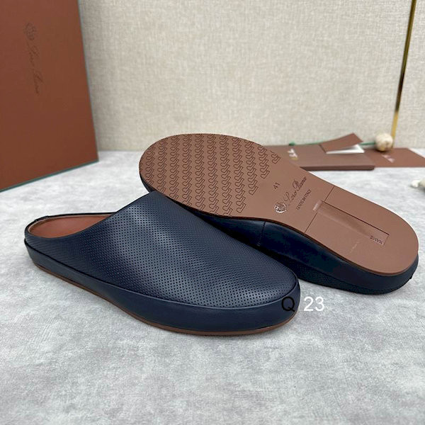 Loro Piana Women's Cowhide Sandals / Navy Blue With Air Holes