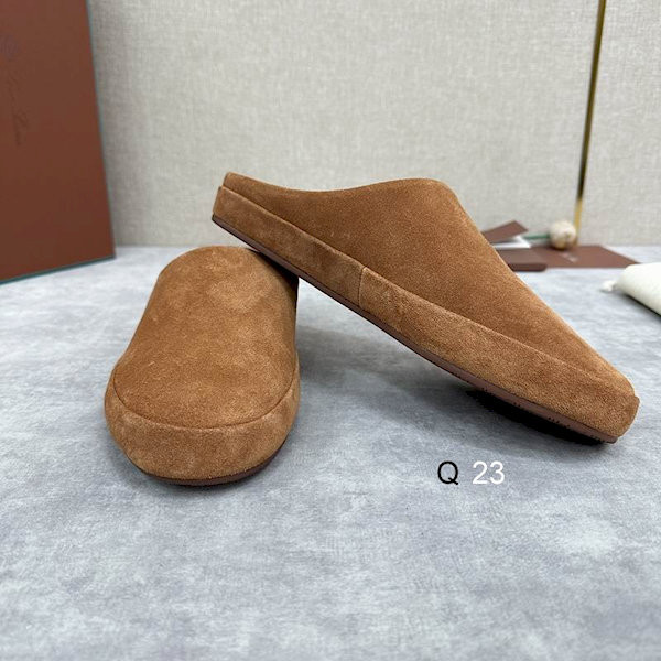 Loro Piana Women's Suede Sandals / Khaki